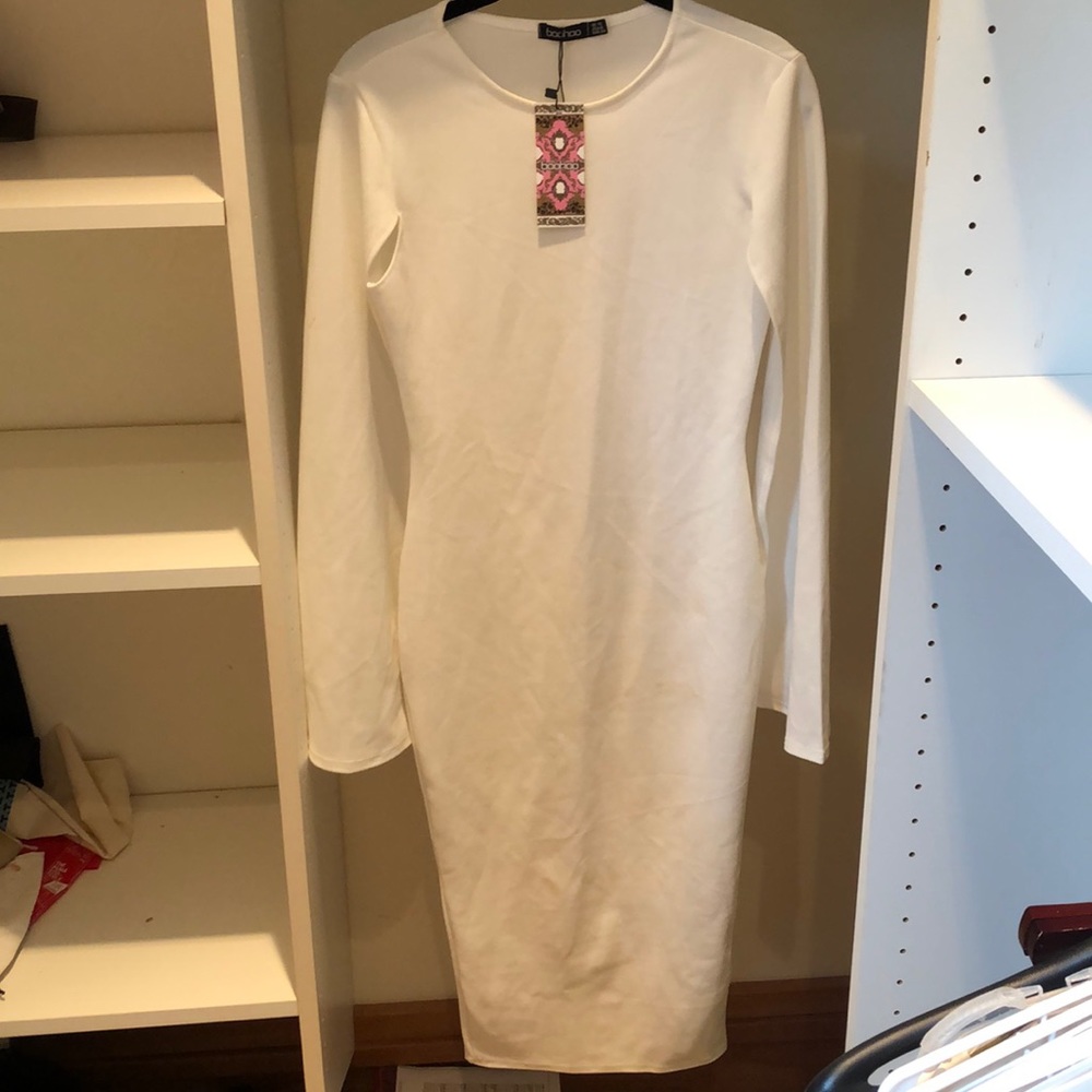 NEW Boohoo cape sleeve white bodycon dress